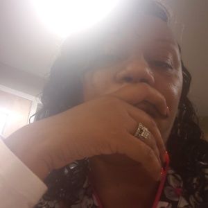 Meet your Posher, Anchella